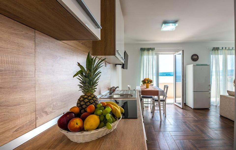 Apartments Dora Вантачичи Экстерьер фото