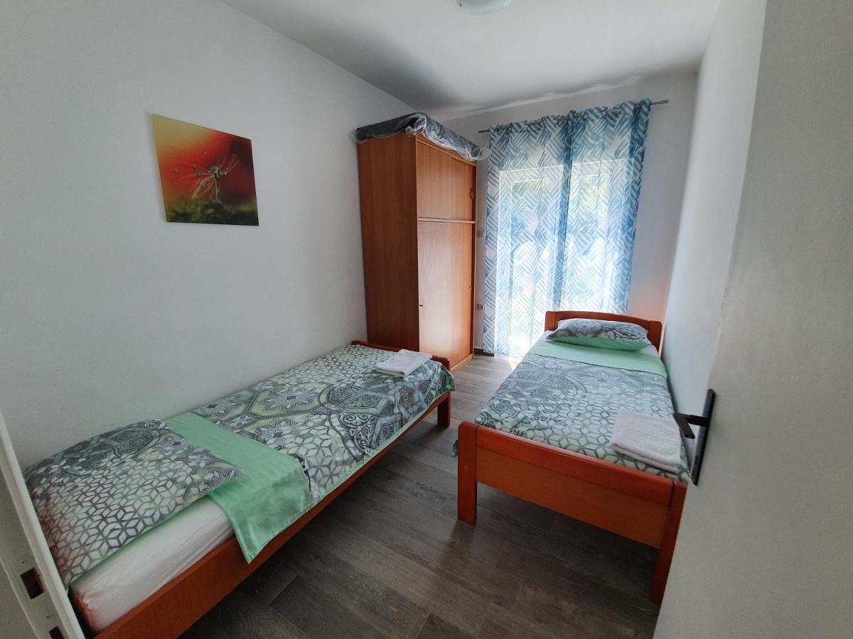 Apartments Dora Вантачичи Экстерьер фото