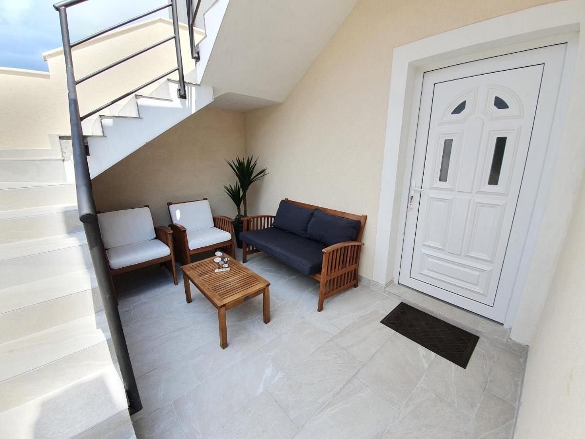 Apartments Dora Вантачичи Экстерьер фото