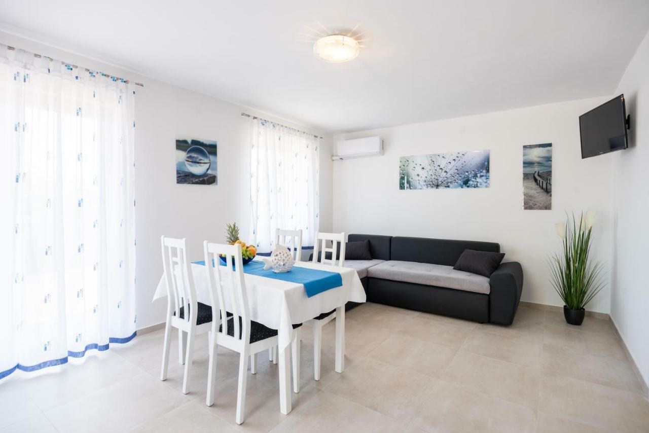 Apartments Dora Вантачичи Экстерьер фото